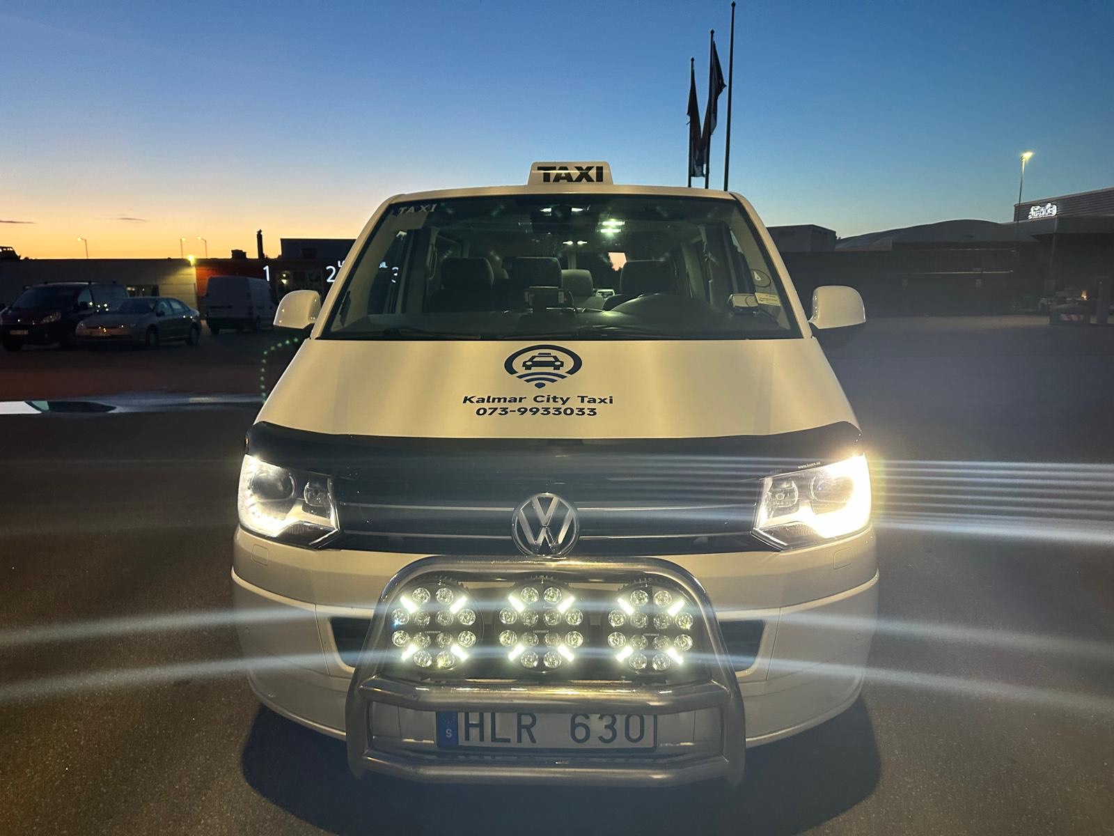 Kalmar City Taxi vehicle at sunset